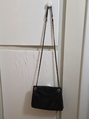 Vintage MICHAEL Michael Kors Black Leather Crossbody with Gold Hardware